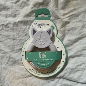 3/$20 Gray and White Teething Ring